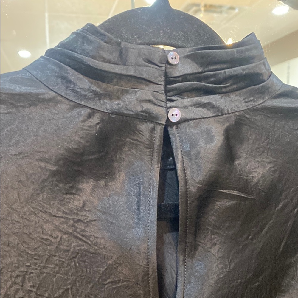 Rails Satin Top - Picture 4 of 5